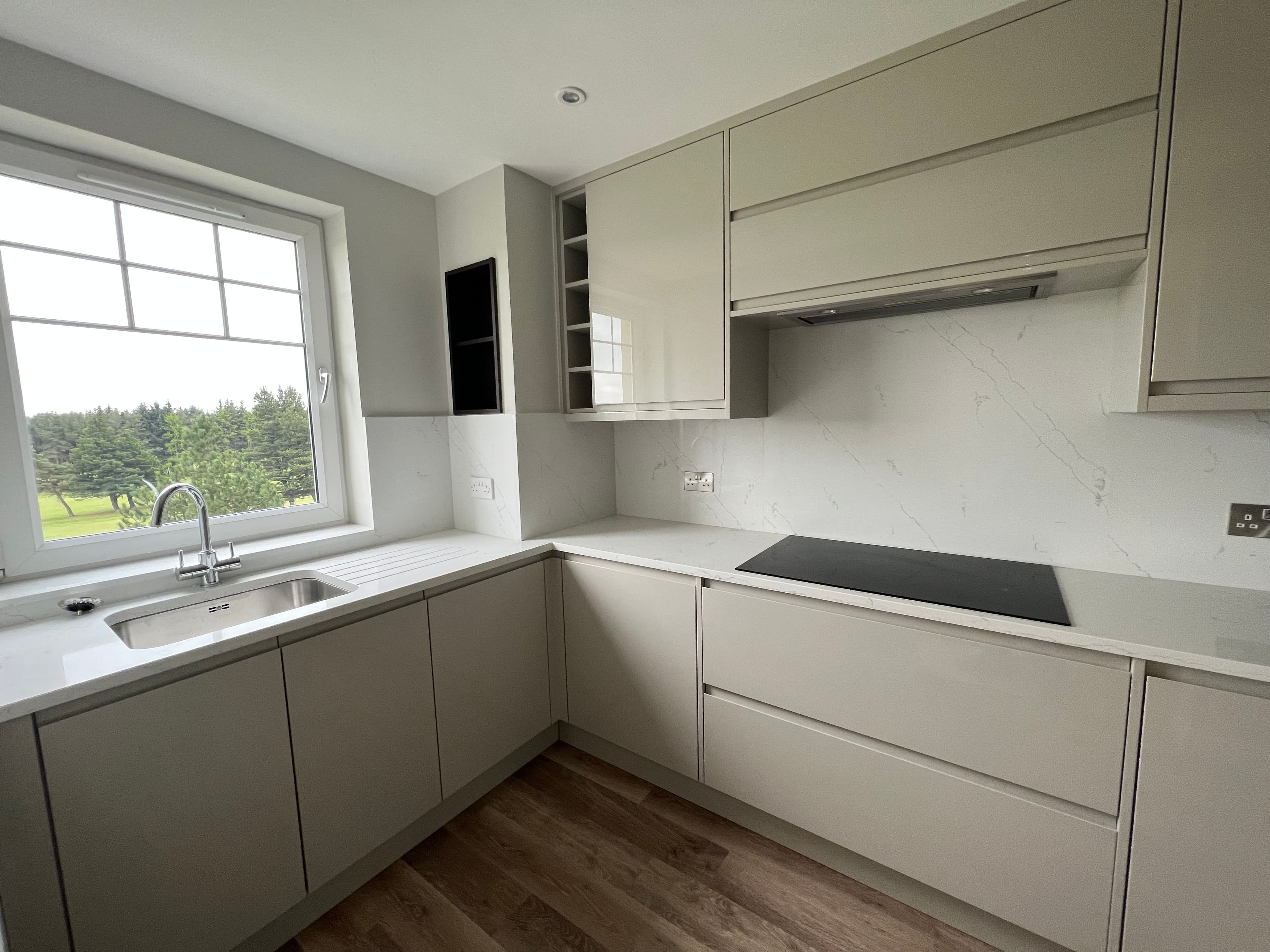 Pentland View image 5